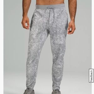 Lululemon Textured Tech Pant mens XS 29” length New with tags grey sweatpants